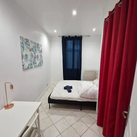 4 Pieces - Gare Riquier דירה ניס